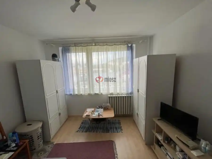 Albérlet, kiadó panellakás, Tatabánya