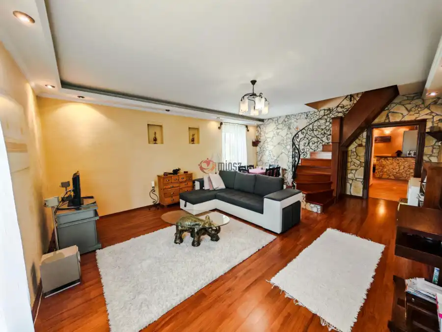 Albérlet, kiadó téglalakás, Tata