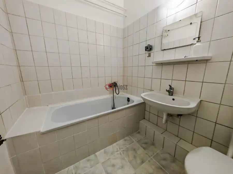 Albérlet, kiadó téglalakás, Tatabánya