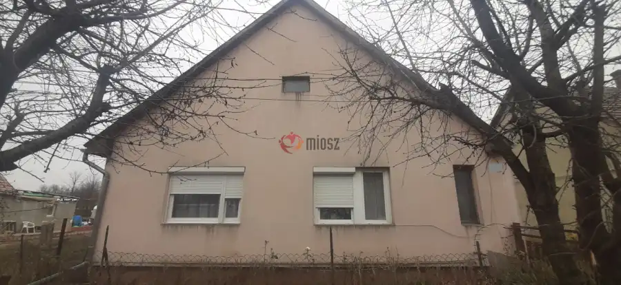 eladó családi ház, Ádánd