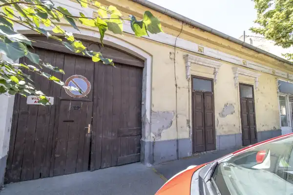 Eladó családi ház, Aszód 5 szoba 224 m² 50 M Ft