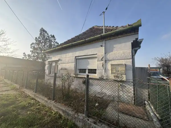 Eladó családi ház, Bana 3 szoba 90 m² 19.5 M Ft