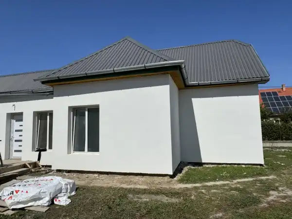 Eladó családi ház, Baracska 3+1 szoba 100 m² 74.99 M Ft