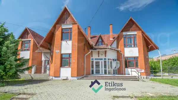 Eladó családi ház, Boldva 12 szoba 513 m² 112.33 M Ft