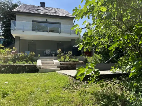 Eladó családi ház, Budapest, II. kerület 5 szoba 180 m² 255 M Ft Eladó családi ház, Budapest, II. kerület 5 szoba 180 m² 255 M Ft