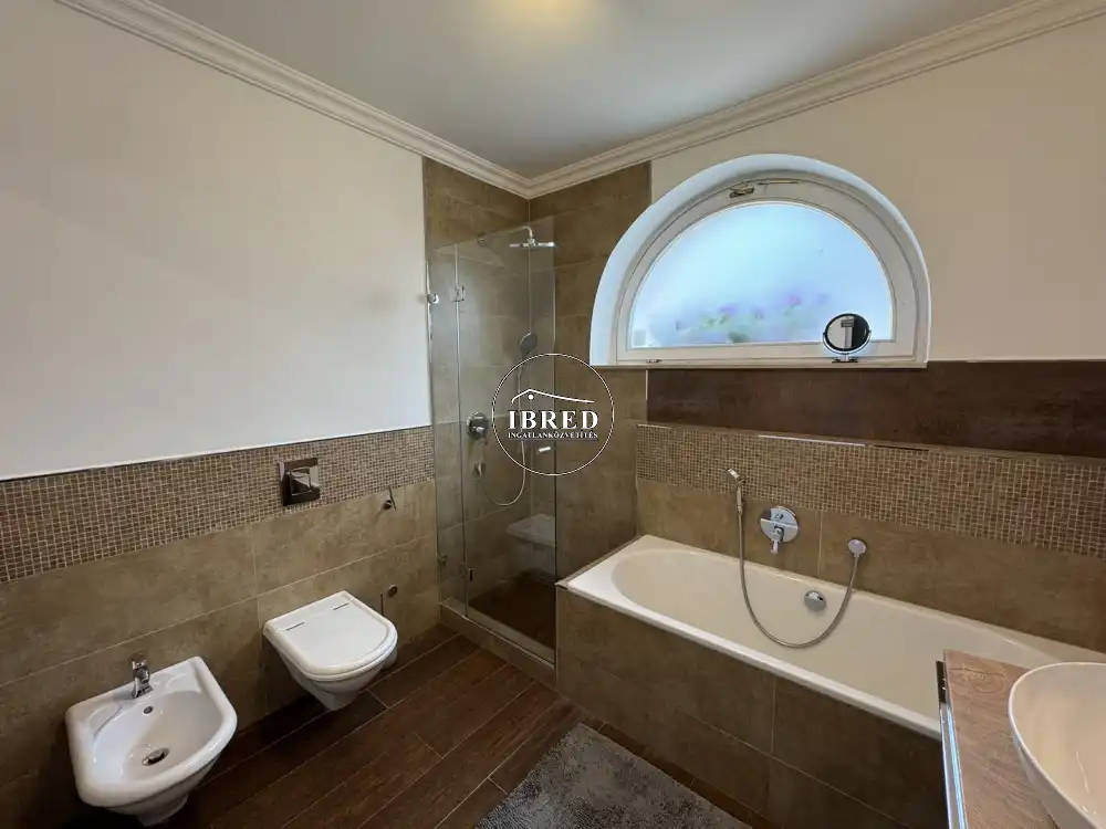 Budapest, II. kerület - Máriaremete - II/A