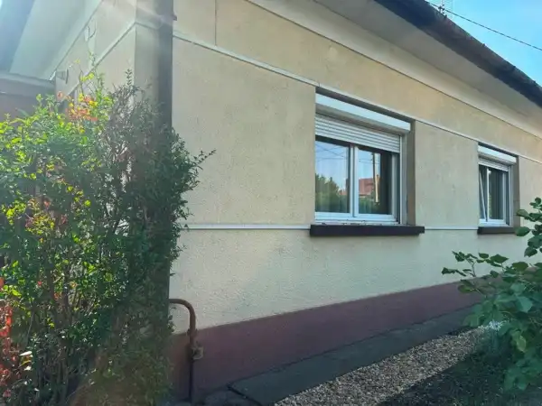 Eladó családi ház, Budapest, XXI. kerület 1+1 szoba 54 m² 79.9 M Ft