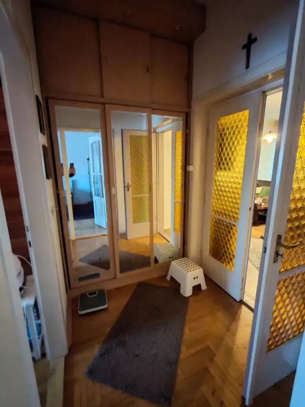 Eladó családi ház, Császártöltés 6+1 szoba 234 m² 44 M Ft