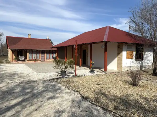 Eladó családi ház, Csemő 3 szoba 84 m² 46.5 M Ft