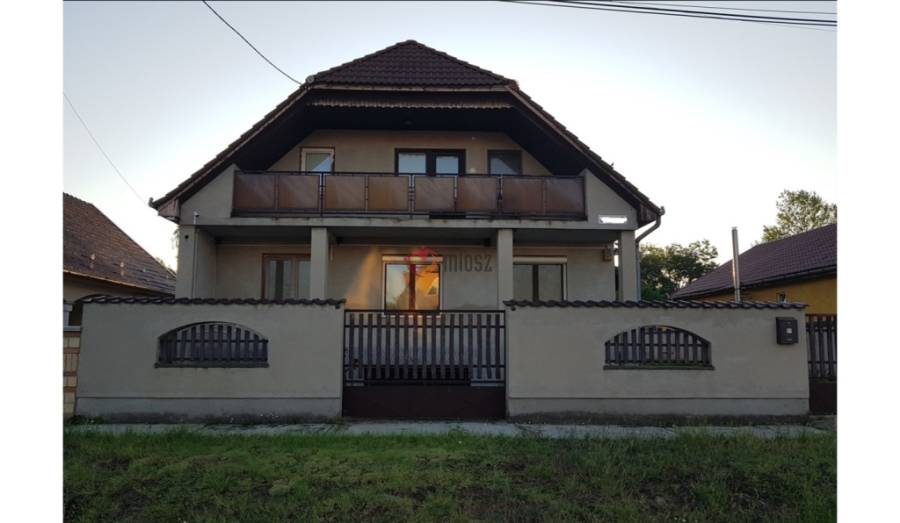 eladó családi ház, Dabas