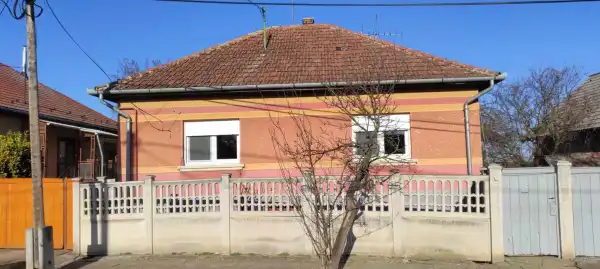 Eladó családi ház, Dány 3 szoba 150 m² 37.9 M Ft