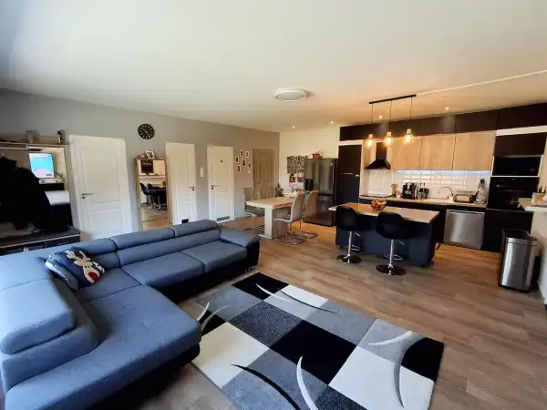 Eladó családi ház, Dunaalmás 4 szoba 105 m² 47 M Ft
