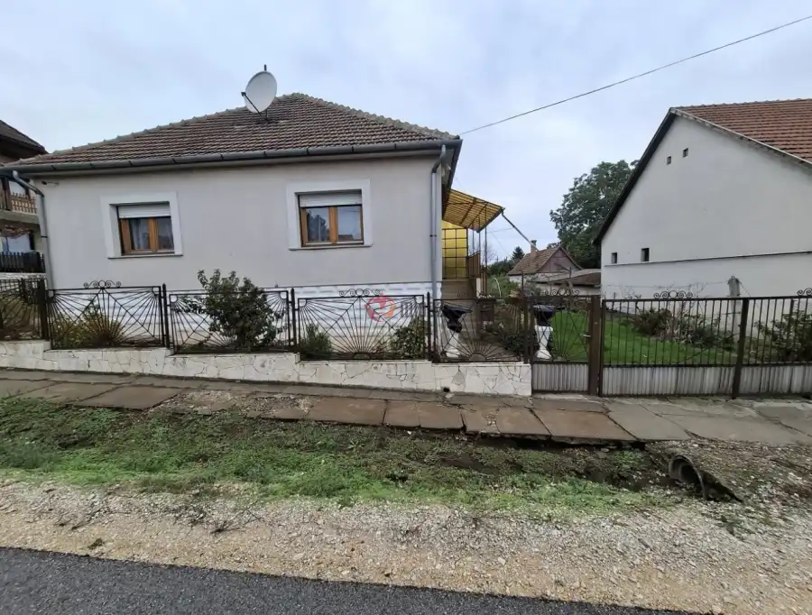 eladó családi ház, Emőd