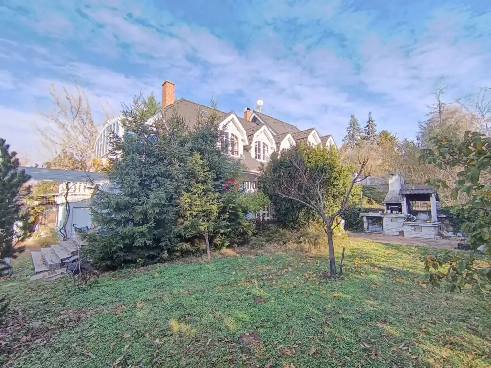 Pest megye - Erdőkertes