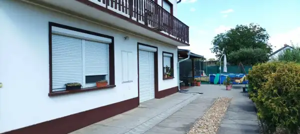 Eladó családi ház, Érsekcsanád 5 szoba 175 m² 44.9 M Ft