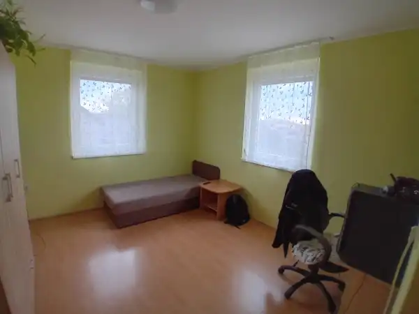 Eladó családi ház, Érsekcsanád 5 szoba 170 m² 39.5 M Ft