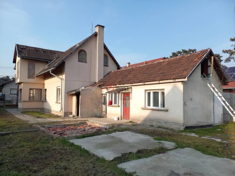 eladó családi ház, Fót