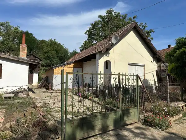 Eladó családi ház, Galgagyörk 2 szoba 57 m² 18.9 M Ft