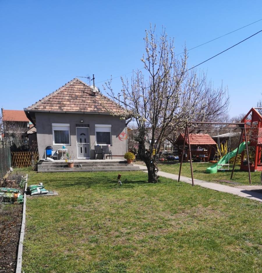 eladó családi ház, Gyál
