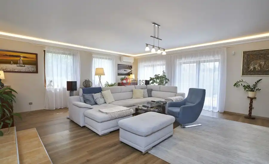 eladó családi ház, Gyenesdiás