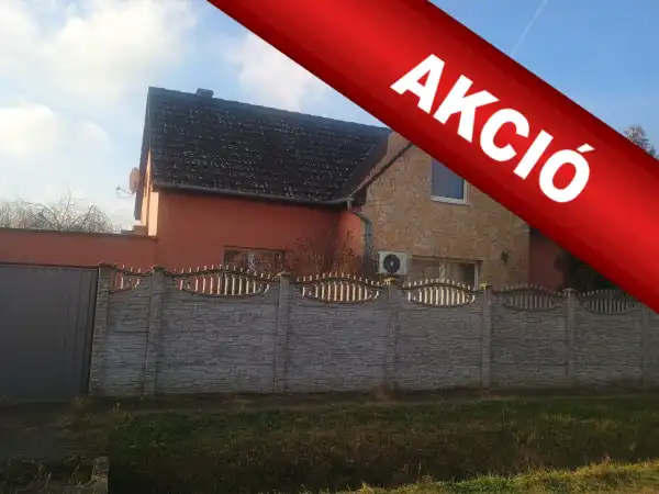 Eladó családi ház, Hajdúhadház 4+1 szoba 134 m² 44.9 M Ft