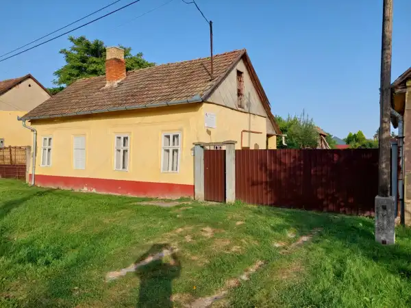 Eladó családi ház, Hajdúnánás 1 szoba 75 m² 15.5 M Ft