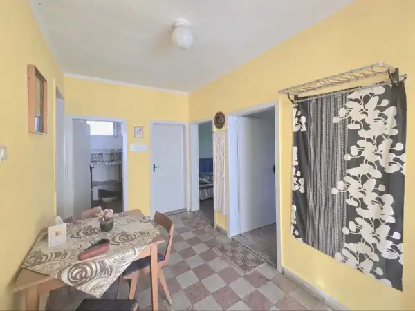 Eladó családi ház, Iklódbördőce 2 szoba 73 m² 13.8 M Ft