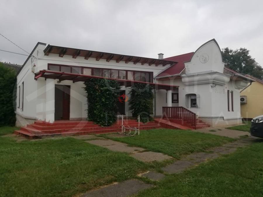 eladó családi ház, Ináncs