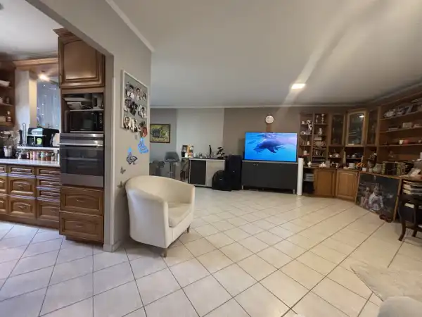 Eladó családi ház, Kisigmánd 2+1 szoba 102 m² 65.9 M Ft