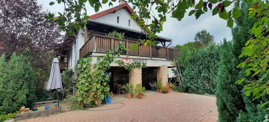 eladó családi ház, Kismaros