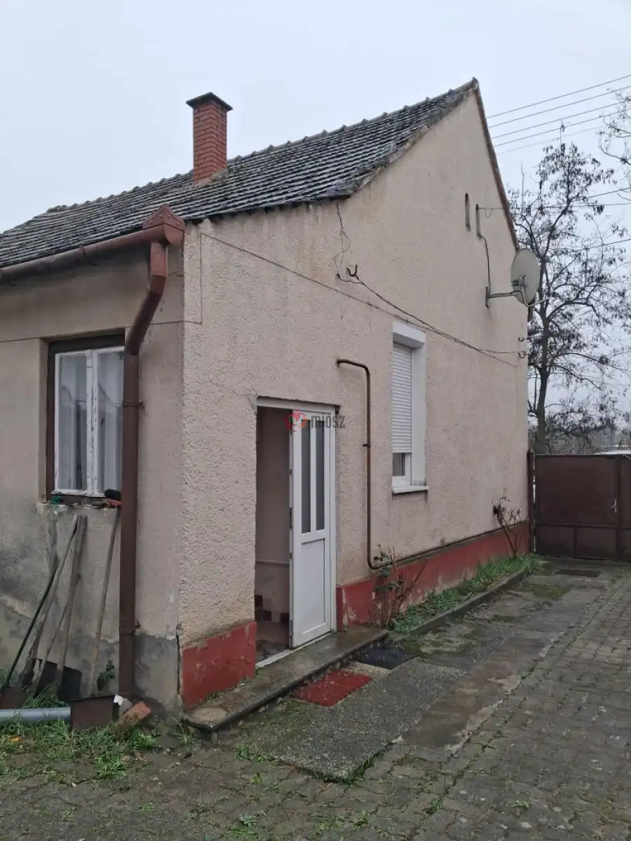 eladó családi ház, Körmend