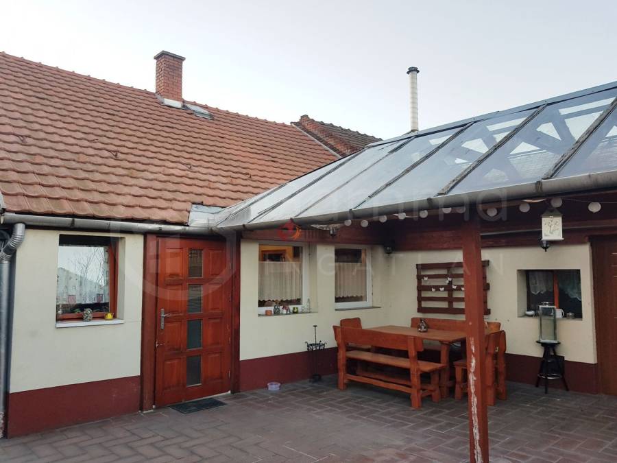 eladó családi ház, Miskolc