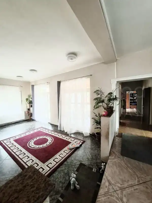 Eladó családi ház, Miskolc 4+2 szoba 200 m² 69.9 M Ft
