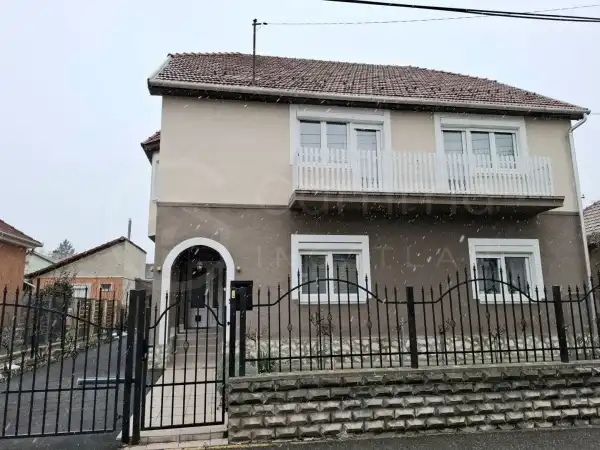 Eladó családi ház, Miskolc 6+1 szoba 199 m² 94 M Ft