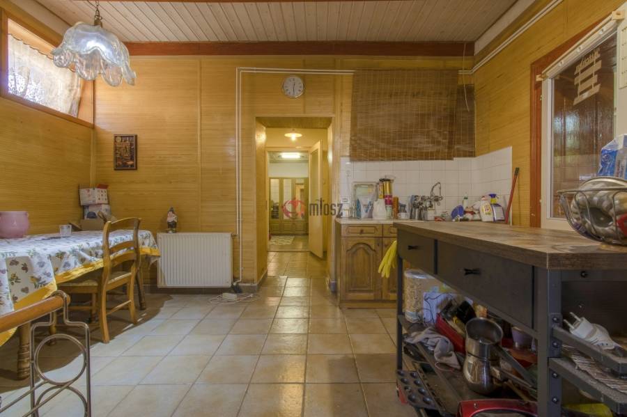 eladó családi ház, Monor