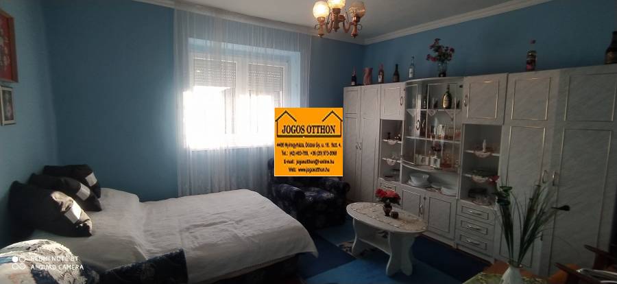 eladó családi ház, Napkor