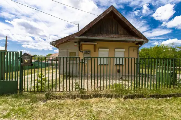 Eladó családi ház, Palotás 2 szoba 73 m² 23.99 M Ft