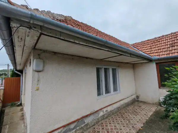 Eladó családi ház, Pécel 1+1 szoba 56 m² 49.9 M Ft