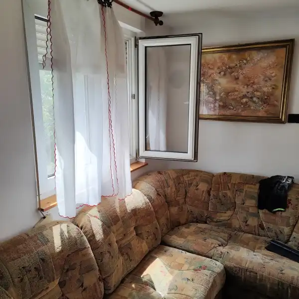 Eladó családi ház, Pécs 2 szoba 37 m² 35 M Ft