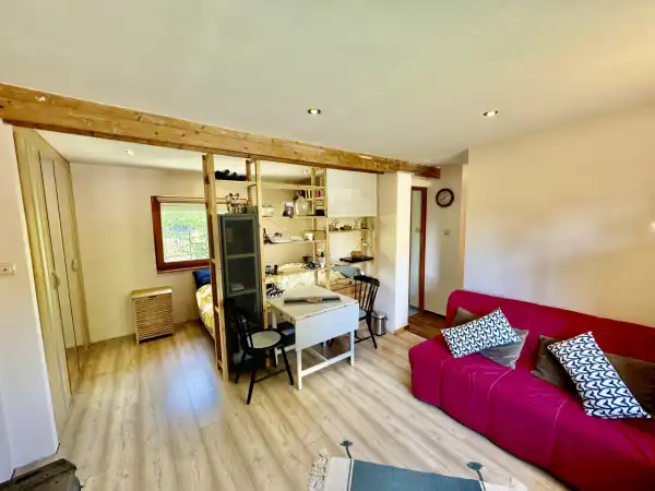 Eladó családi ház, Pócsmegyer 1+1 szoba 51 m² 47.9 M Ft