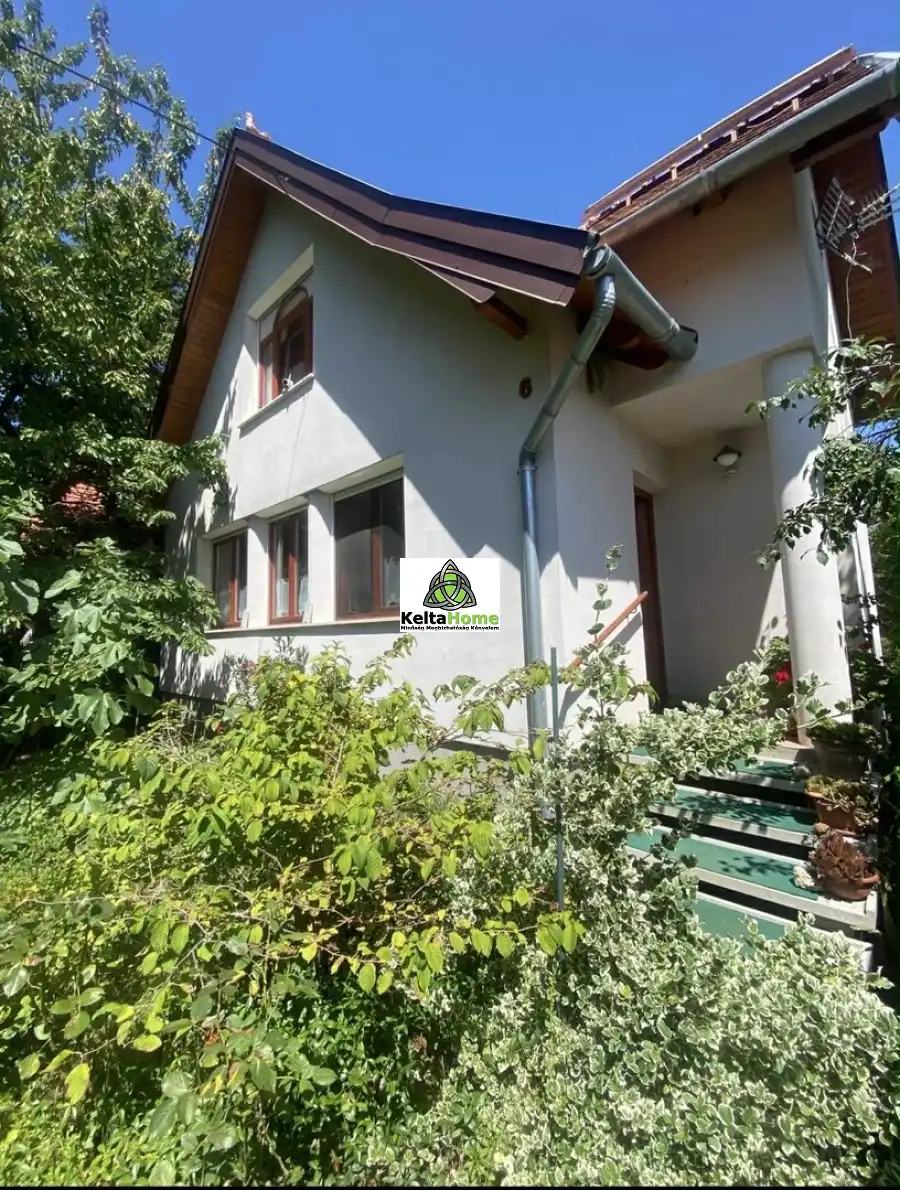 eladó családi ház, Solymár
