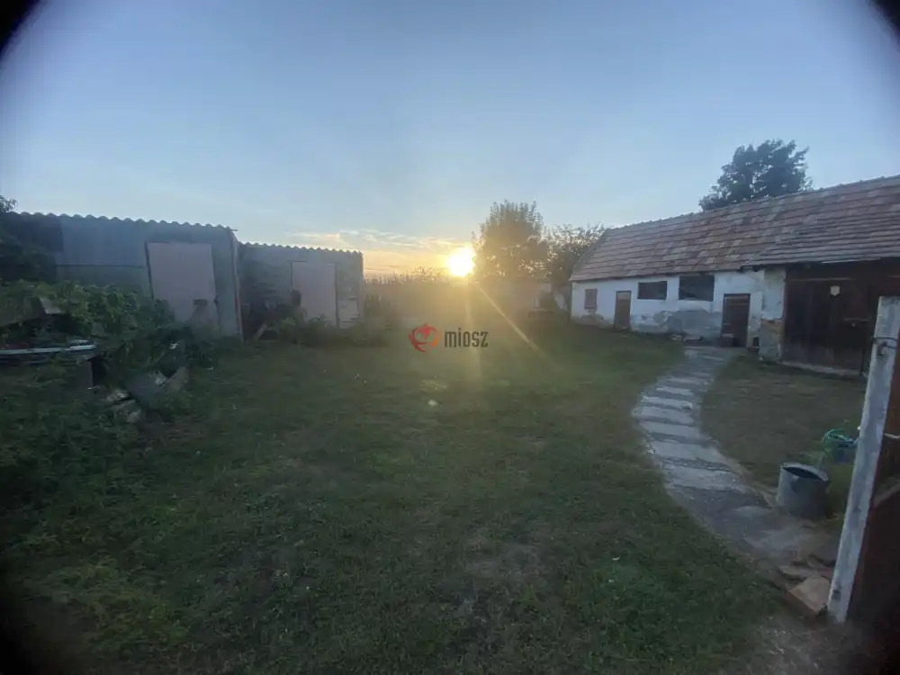 Komárom-Esztergom megye - Szákszend