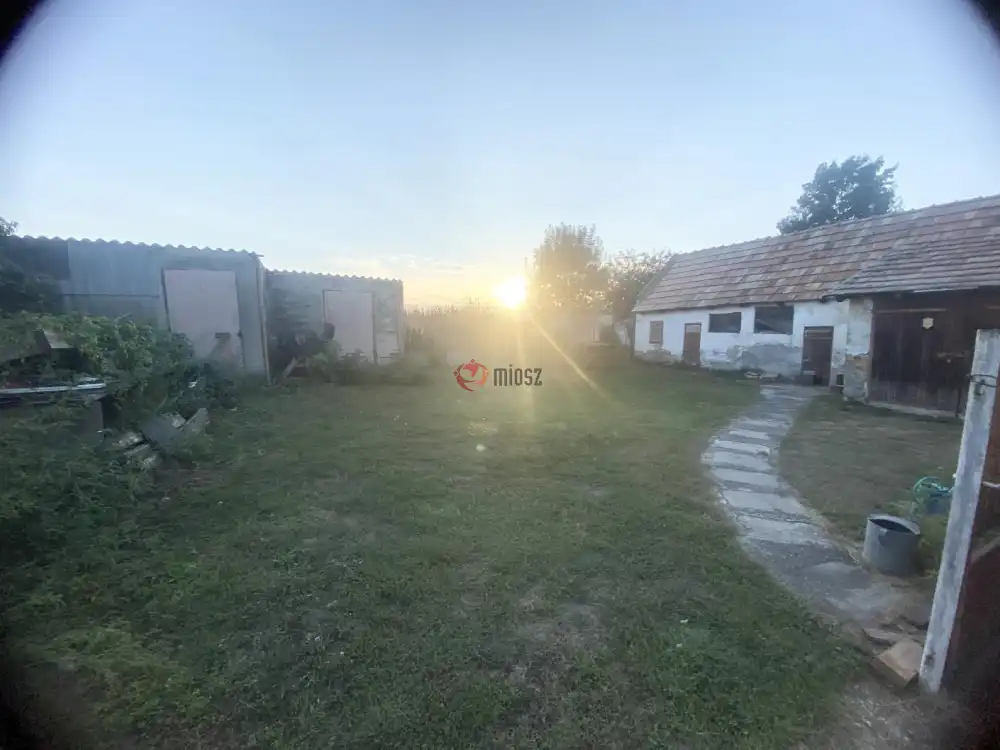 Komárom-Esztergom megye - Szákszend