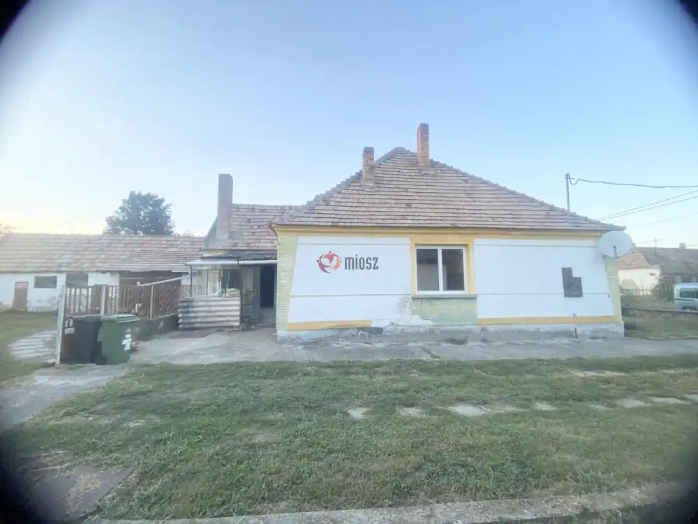 Komárom-Esztergom megye - Szákszend