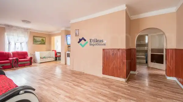 Eladó családi ház, Szalaszend 4 szoba 150 m² 18 M Ft