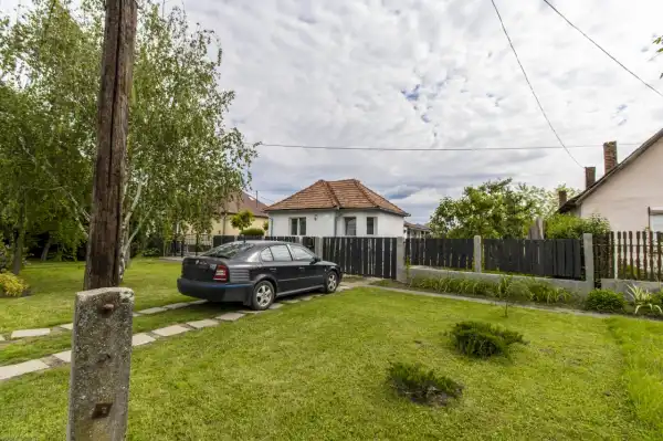 Eladó családi ház, Szarvasgede 2 szoba 67 m² 24 M Ft