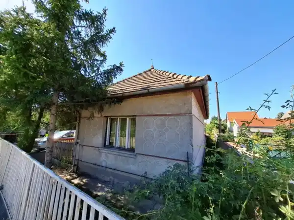 Eladó családi ház, Szigethalom 1+1 szoba 53 m² 33.5 M Ft
