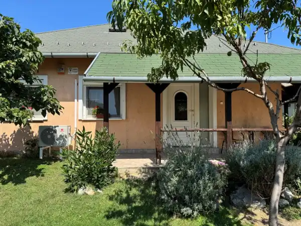 Eladó családi ház, Szigethalom 3 szoba 77 m² 89 M Ft
