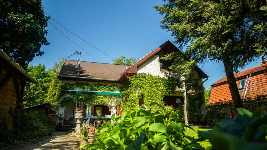 eladó családi ház, Szigetmonostor