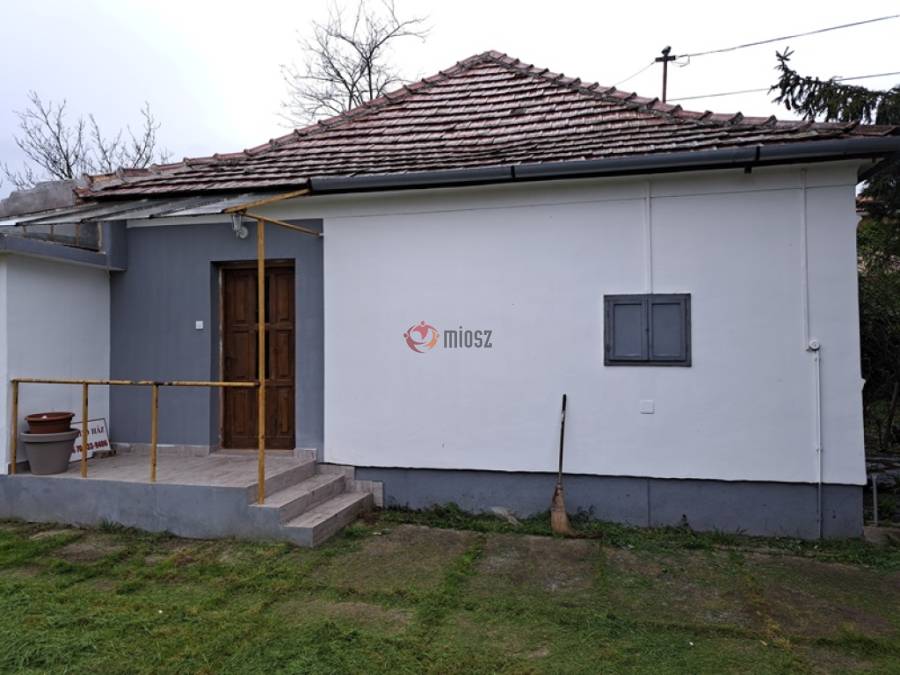 eladó családi ház, Szigetszentmárton